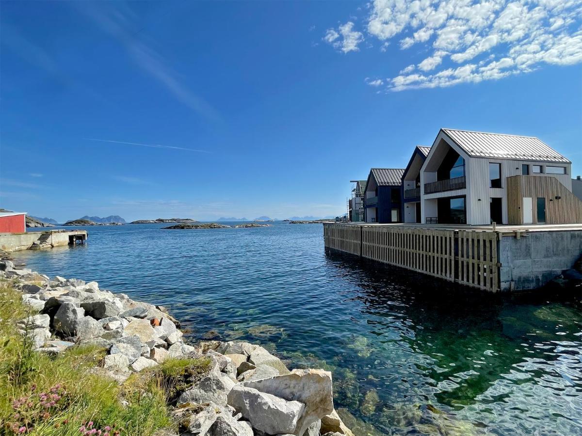 Lofoten Bryggeleiligheter ヘニングスヴァール エクステリア 写真